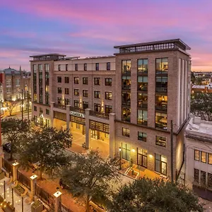 Cambria Downtown Historic District , Savannah USA