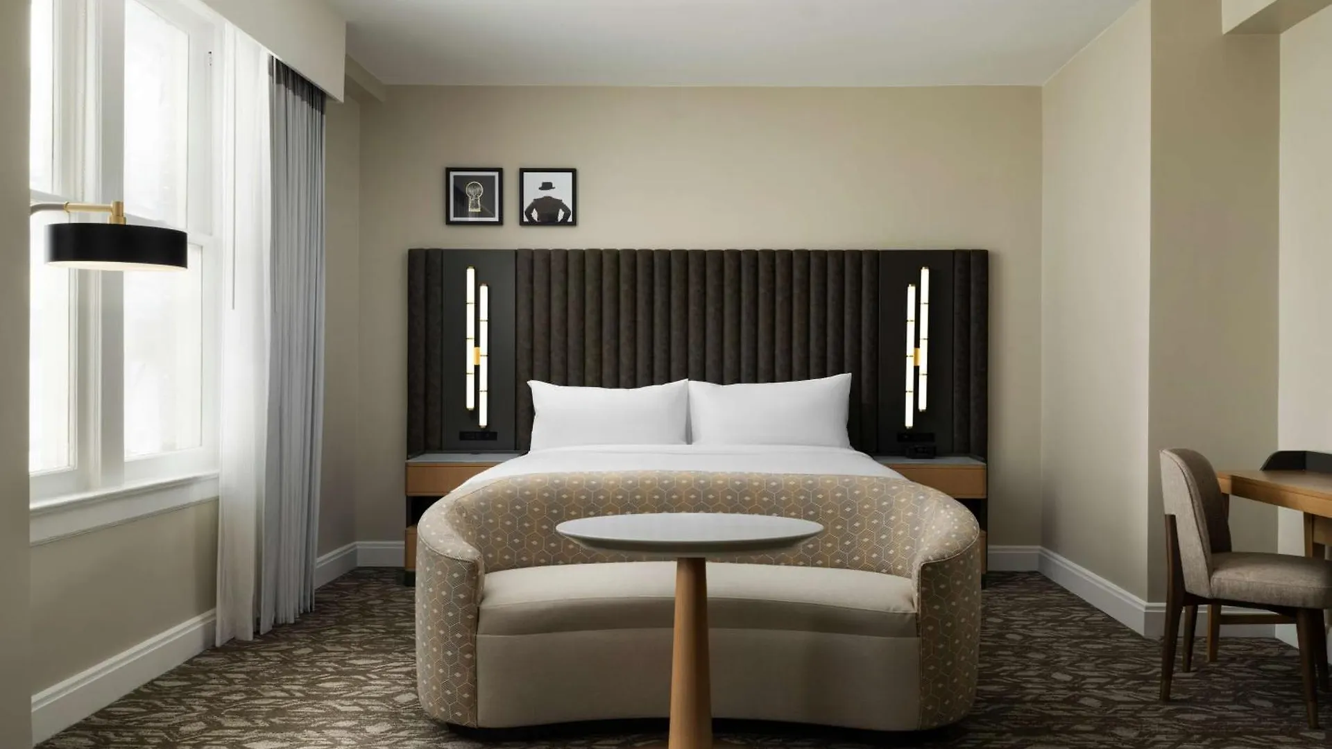 Hotel Flor Tampa Downtown, Tapestry Collection By Hilton